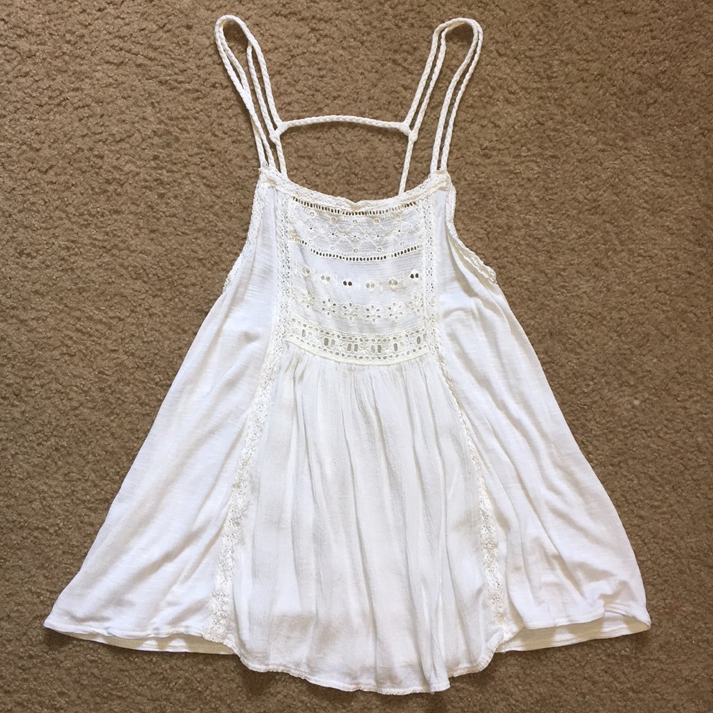 White flowy AE tank top